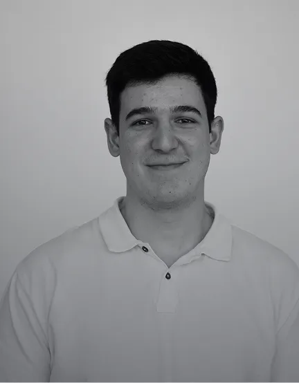 Master’s degree in Web Engineering. Polytechnic University of Madrid. Bachelor´s degree in Software Engineering. Mondragon University.